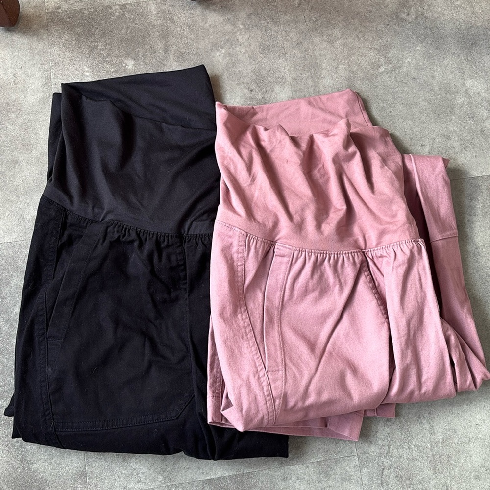 Like New Set of 2 Old Navy Maternity Rollover-Waist Utility Pants Size Large